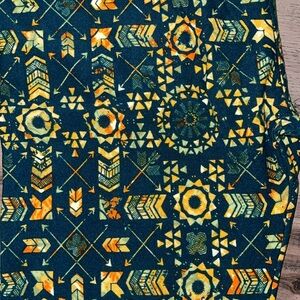 Like New LulaRoe OS Leggings